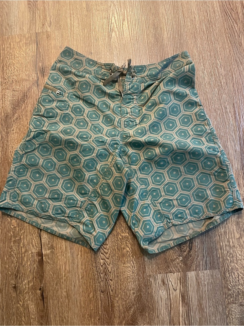Patagonia Teal Hexagon Pattern Swim Board Shorts men’s waist 30